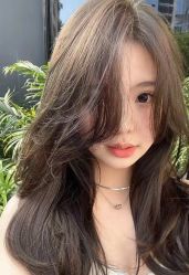 -东方美妍小鹏造型