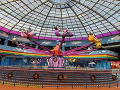 -蓝精灵乐园·世茂精灵之城主题乐园