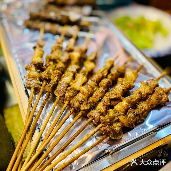 华英雄烧烤龙虾牛羊肉馆(古城路店)
