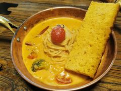 海鲜汁意面-I HOLIC艾豪丽披萨(KKone店)