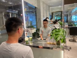 -罗亚帝造型