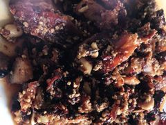 麻辣手撕烤兔（半只）-老黄记手撕烤兔(玉林街店)