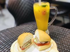 -维园港式茶餐厅(龙岗盛平店)