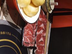 -虾弄弄海派小龙虾·牛羊蝎子火锅