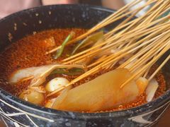 -谢老五跷脚牛肉·非遗传承店