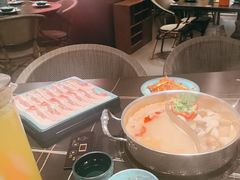 -老城鲜·小海鲜贝贝煲火锅(壹方城店)