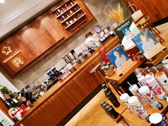 大堂-星巴克臻选(广州沙面店)