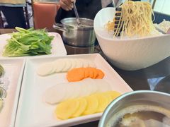 -牛鼎盛新疆雪花鲜牛火锅(武夷绿洲 店)