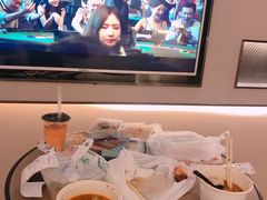 -柏槿酒店(罗湖口岸向西地铁站店)