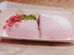 草莓啵啵包-奈雪的茶(skp店)