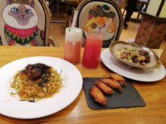 奥尔良烤鸡翼-more than meow吴止猫主题餐厅(承德 中船汇店)