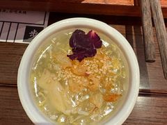 -银米·云南传统过桥米线(双廊黑金冠店)