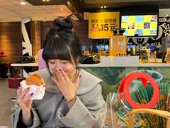 -麦当劳(哈西万达店)