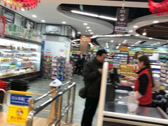 -楠铭果超市(绿地缤纷广场店)