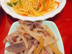 -金杨拉面王小吃面馆·牛三宝面·红烧牛肉粉