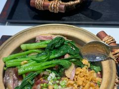 -万煲旺·香港老传承煲仔饭·猪杂汤(客村店)