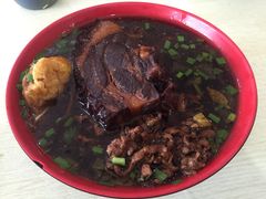 -小龙大肉面馆