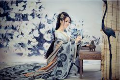 -九月鹰飞汉服摄影工作室