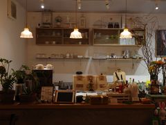 -In Cafe隐食研室