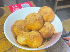 红糖糍粑-九鼎轩脆毛肚火锅(邗江万达店)