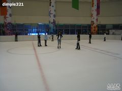 -冠军冰场CHAMPION RINK(百联又一城店)