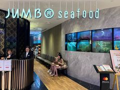 -爱雍·乌节
