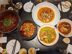 -万重锦·人文川菜馆(骡马市店)