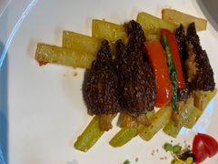-箱美术馆私房菜(水晶郦城店)