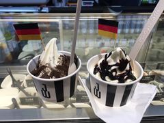 -JW德国冻酸奶Frozen Yogurt(龙湖成都滨江天街店)