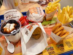 巧克力新地-汉堡王(万泰街店)