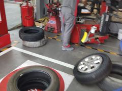 -京东养车(岳各庄店)