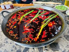 -六公里老火锅(总店)