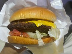 经典肉酱汁汁厚作和牛堡-肯德基(颛桥店)