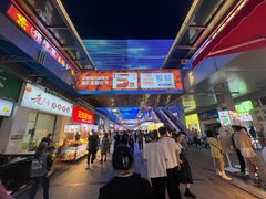 -万达广场(南昌红谷滩店)