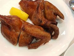 金牌红烧肥乳鸽-太平馆西餐厅(北京路店)