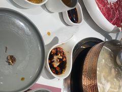 -洪氏嗨捞·广东猪肚鸡·椰子鸡火锅(西咸万象城店)