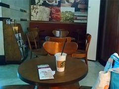 -星巴克(汤臣国贸大厦店)
