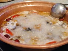 -阿婆情腊排骨火锅(金虹路店)