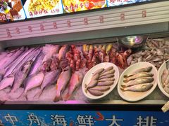-渔中舟海鲜大排档(普陀沈家门店)