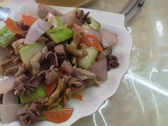 -柳周农家菜特色老店沙田柚美食(东大街店)