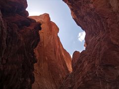 -天山神秘大峡谷