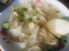 -依云煎包店