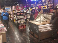 -酷乐潮玩(五道口购物中心店)