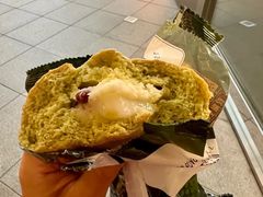 -全家便利店(上海南站站店)