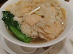 -香港百合居(LCM置汇旭辉广场店)