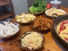 -憨铁匠火锅(红山6979店)