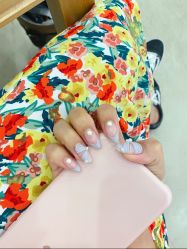 -小四撸猫美甲咖