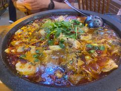 -都江堰石锅鱼