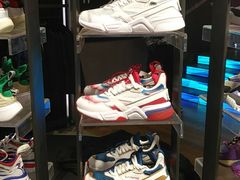 -李宁(大宁国际旗舰店)