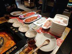 -老牌坊云南鱼豆花火锅(哈西万达店)